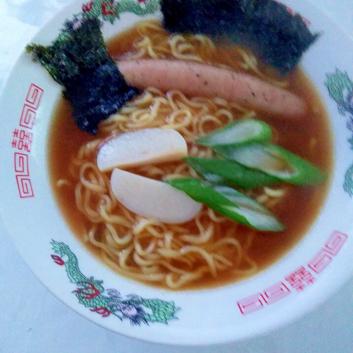 即席ラーメンソーセージ入り